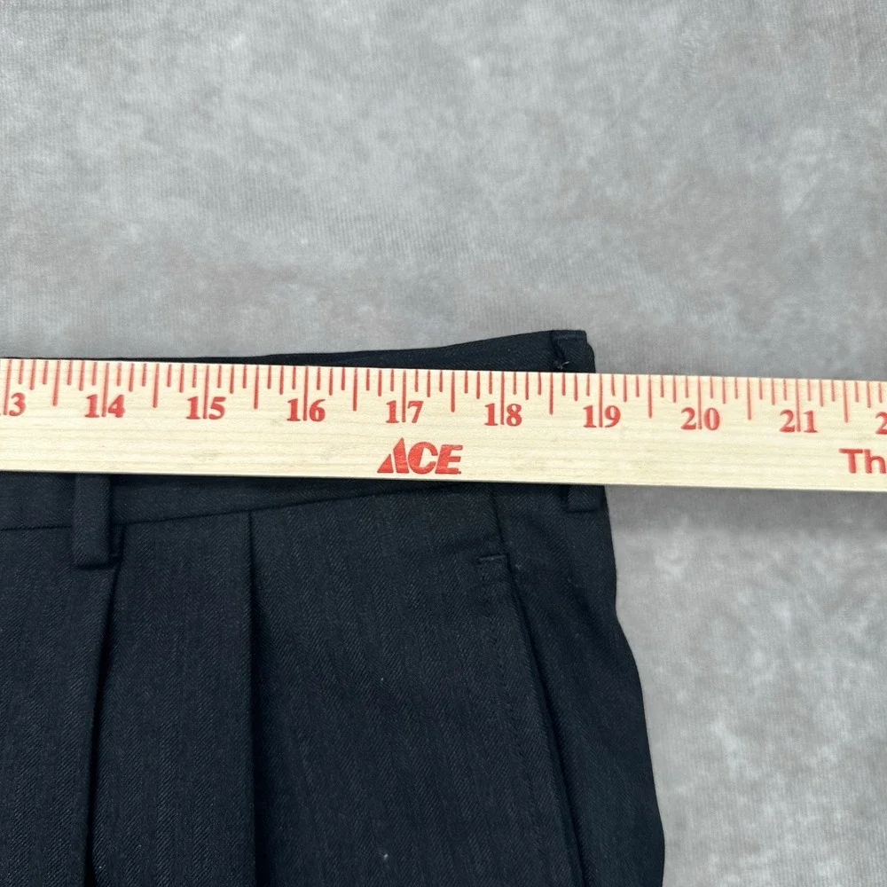 Jos A. Bank 42R 100% Wool Suit Black 2 Pc Pleated Pants 36R Men's Classic Fit